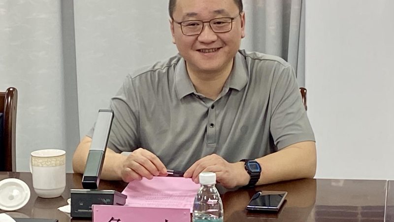 在选择工业级国产电子模块时，以下因素需要重点关注：
